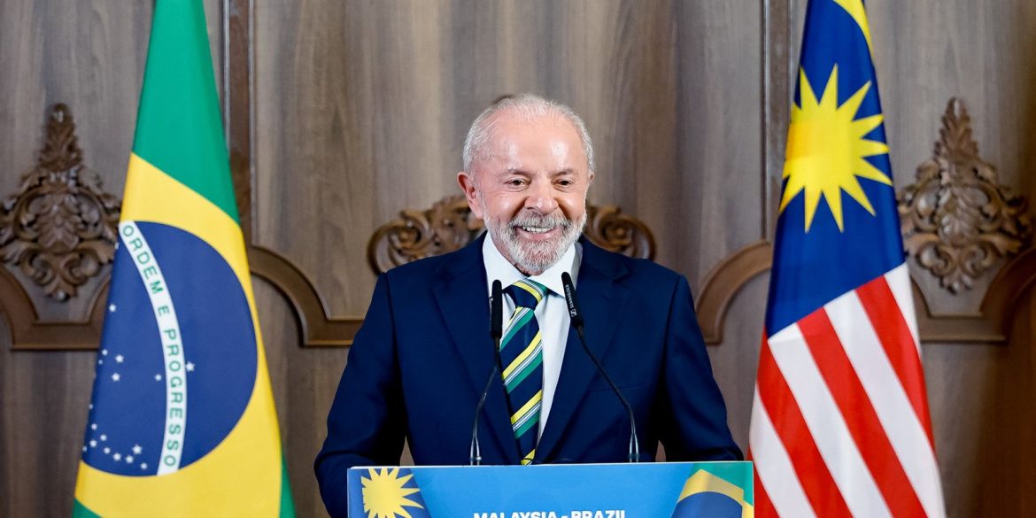 lula-participa-de-cupula-da-asia-do-leste lula-participa-de-cupula-da-asia-do-leste