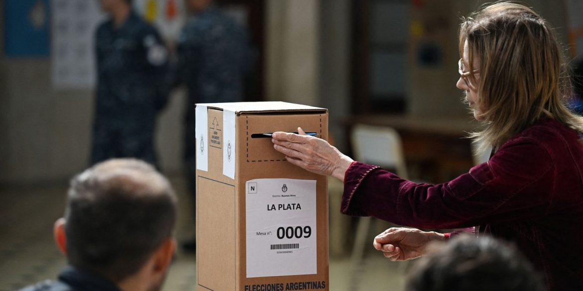 argentinos-vao-as-urnas-para-renovar-camara-e-senado argentinos-vao-as-urnas-para-renovar-camara-e-senado