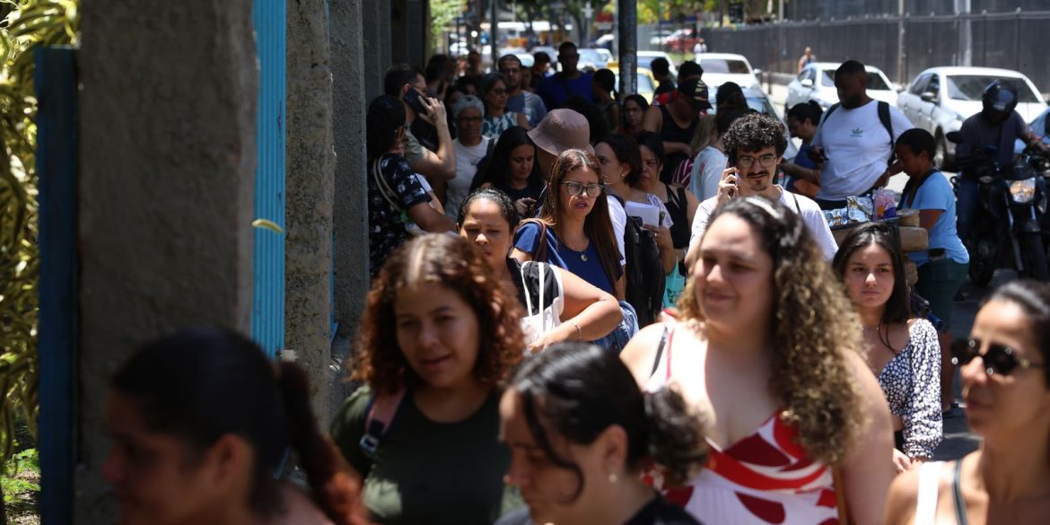 professores-fazem-a-primeira-edicao-da-prova-nacional-docente professores-fazem-a-primeira-edicao-da-prova-nacional-docente
